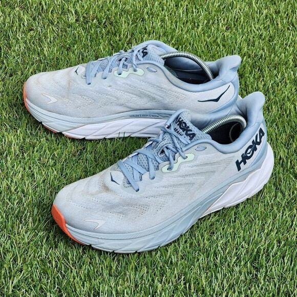 HOKA ARAHI 6 - Womens Athletic Shoes - SIZE 9B - Picture 1 of 10